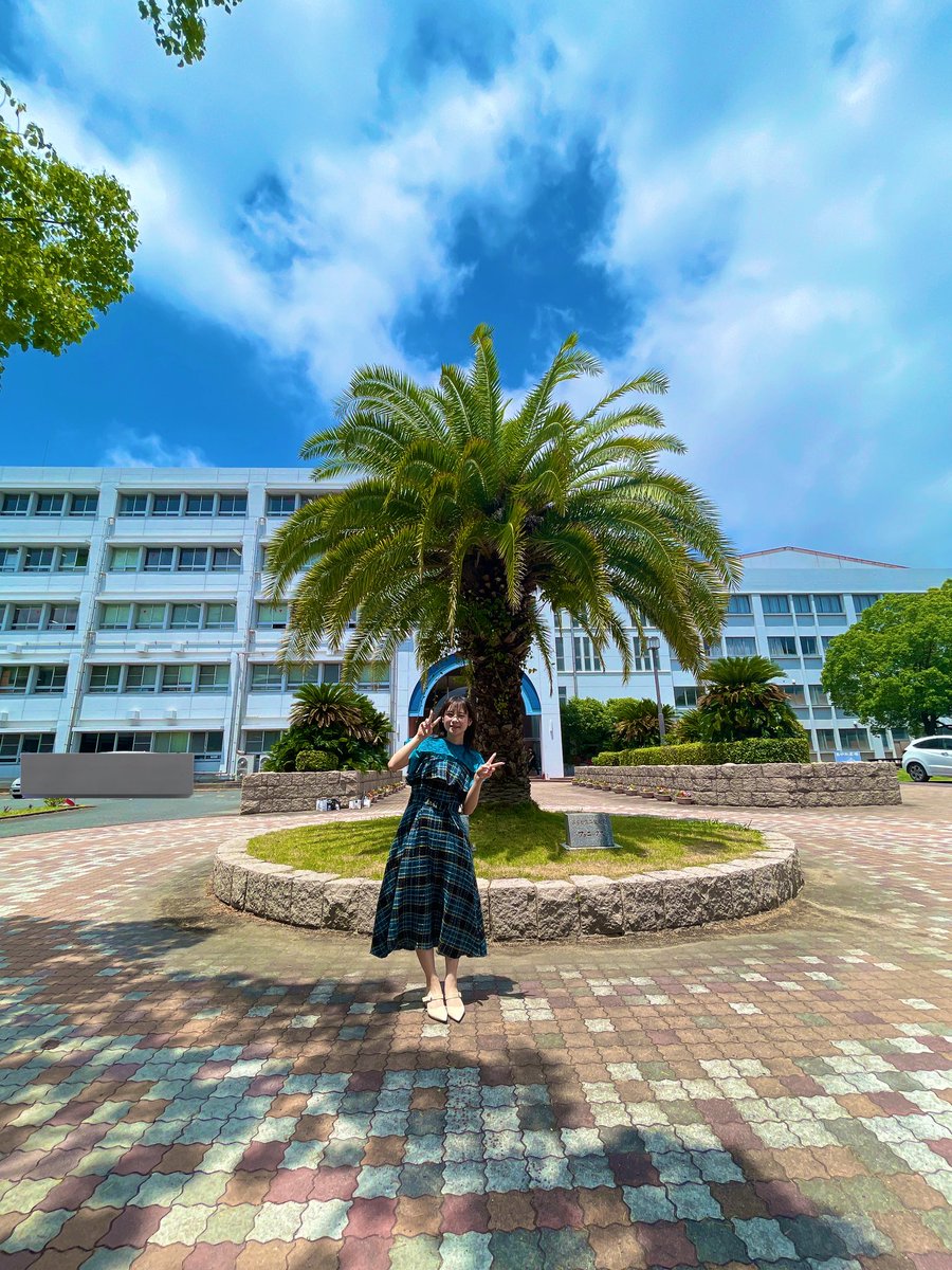 kaor1n_n's tweet photo. 【なんと‼️✨✨】
実は先程、自分の母校である
福岡県立戸畑高等学校さんにて、
創立90周年スペシャル企画のトークショーに登壇させていただきました！✨
放送・演劇部のみなさんとのコラボ朗読劇
「タイムカプセル・ガールズ」
もとても素敵な内容で嬉しかったです！
自分にとっても思い出深い戸高祭にこんな形でまた出られるとは！本当にありがとうございました！
#戸高祭