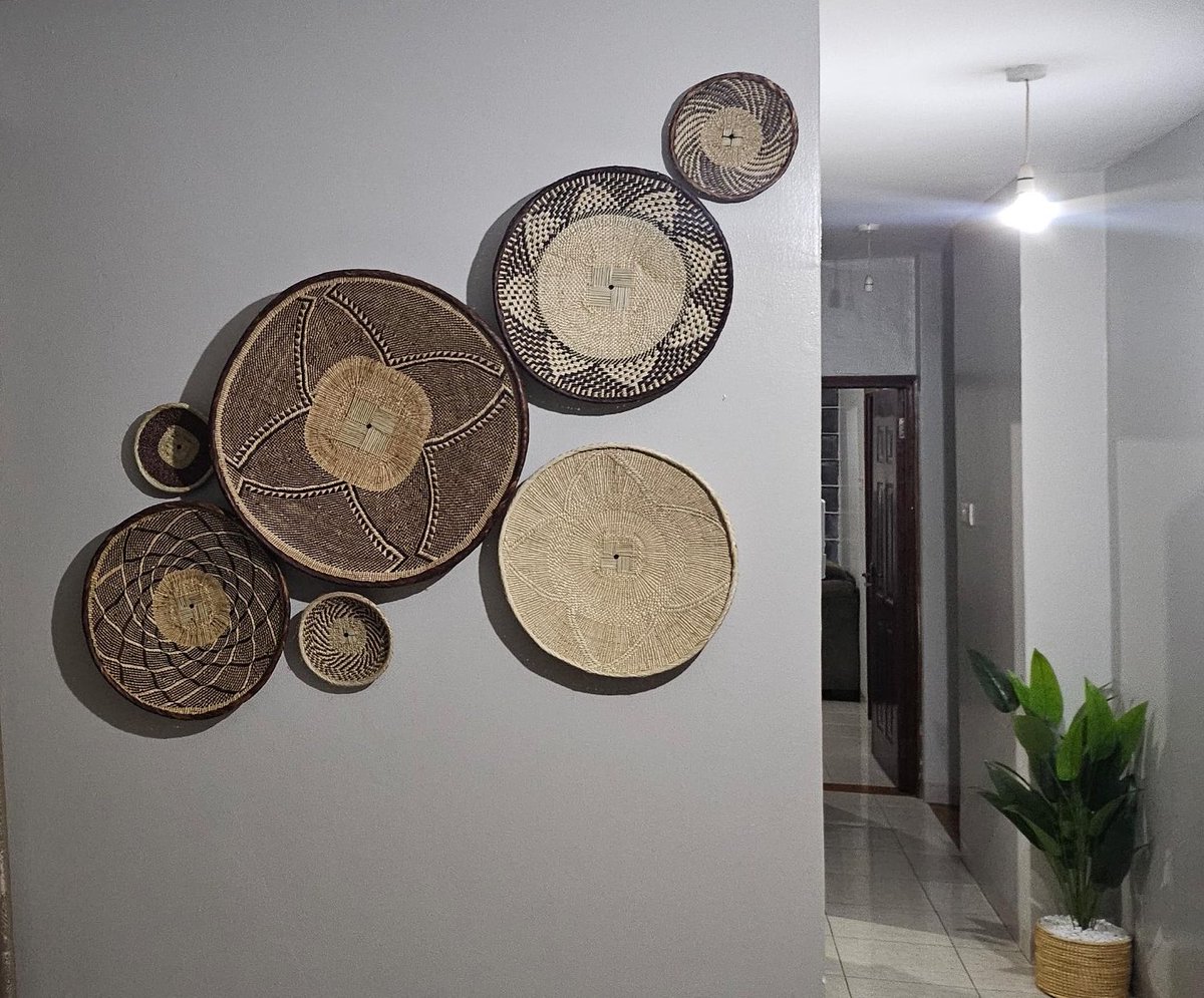 __craftplug_ug's tweet photo. Art, Crafts &amp; Interior Deco. 0770721434 https://t.co/AvMaRcyiej
