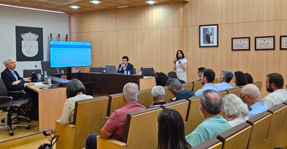 CSN_es's tweet photo. 📊El #CSN presenta en el Comité Local de Almaraz la evaluación de 2025: funcionamiento normal, 23 inspecciones con resultados satisfactorios y luz verde al proyecto de almacenamiento seguro ATI-100. 

🤓Más detalles aquí: https://t.co/8Ch5mSh1qR https://t.co/zVTxz6jJ8x