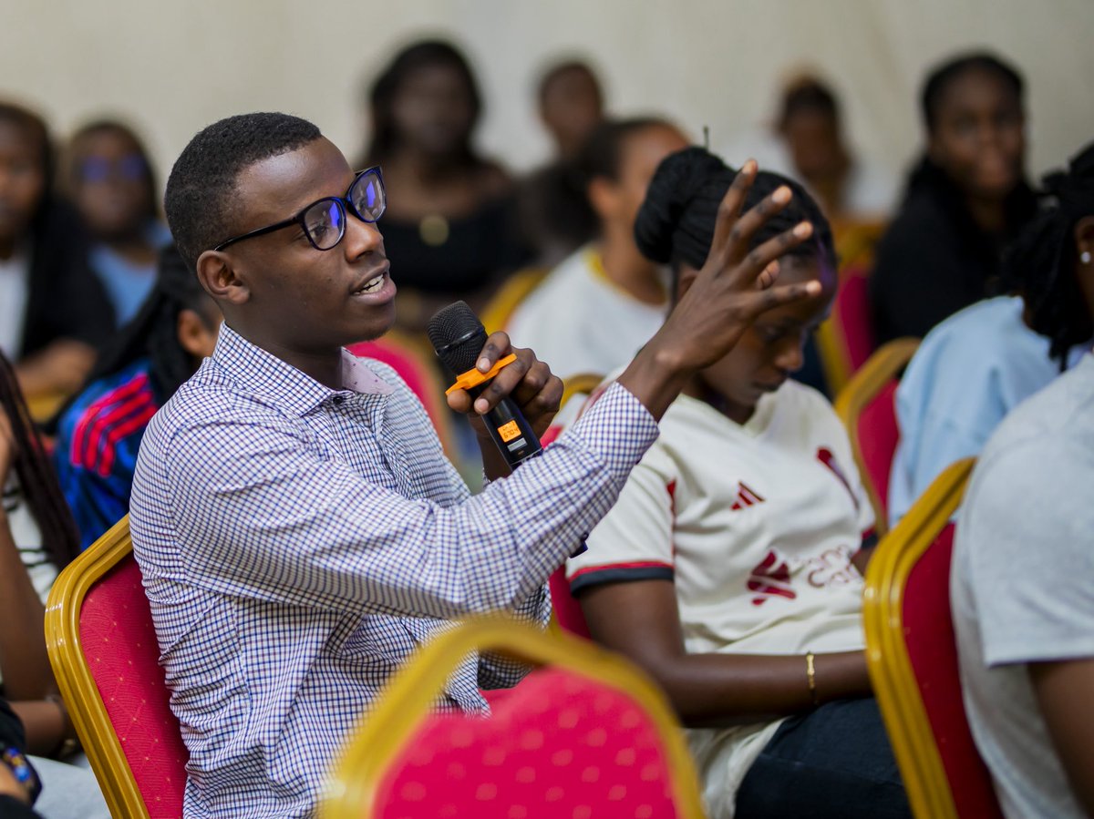 CMARwanda's tweet photo. Today, capital market players held an awareness session at @Unilak_Rwanda Kigali campus as part of the #CapitalMarketYouthForum.

Students engaged with industry experts on investment opportunities, market fundamentals and the role of the capital market in national development. https://t.co/Z4jNBjSiHn