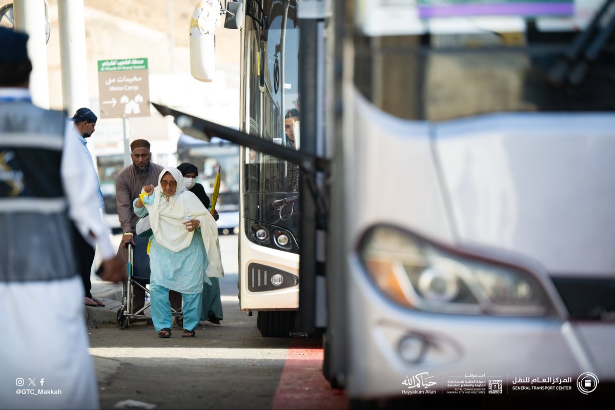 GTC_Makkah's tweet photo. العناية بالتنقّل امتداد للعناية بالنسك. محطة الشعيب الشرقي بمشعر منى ، تخدم رحلة ضيوف الرحمن من وإلى المسجد الحرام. #حج_1447هـ #حياكم_الله https://t.co/78DjQu2klN