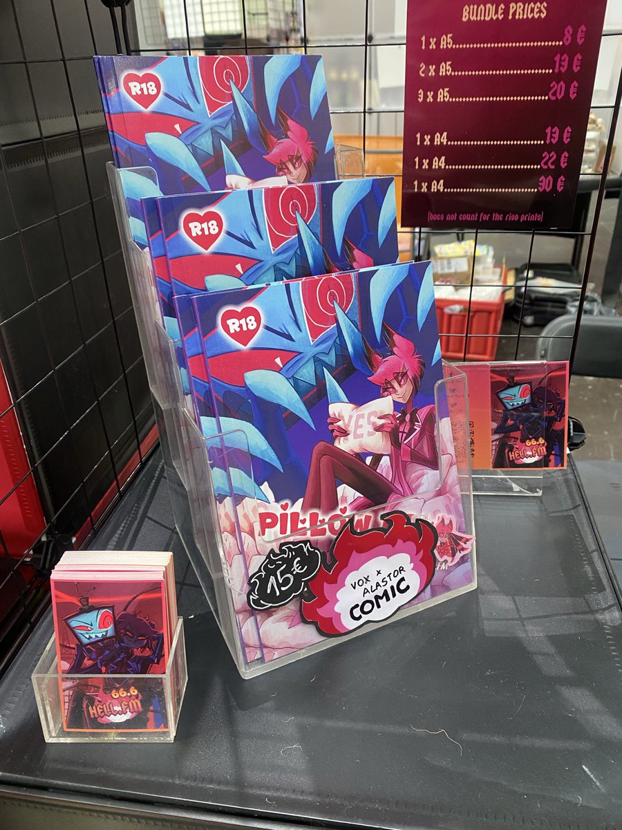 hell__fm's tweet photo. Booth is built up, find me in 5M22 right next to @debergerac_art 💕🥰
#dokomi2026 #voxal #staticradio #radiostatic #hazbinhotel https://t.co/Q415qNsl8I
