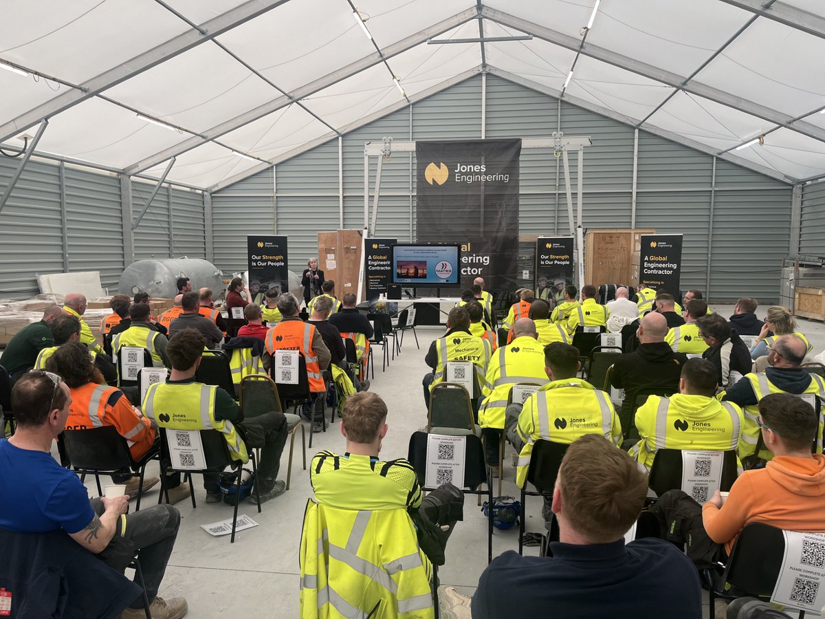 MentBestProject's tweet photo. Over 100 construction workers in Limerick took part in mental health awareness training on 23rd April; tackling depression and suicidal behaviour in the construction sector, one of the highest-risk sectors for mental health.

Delivered by Prof. Ella Arensman, Dr Andrew Dyer & Dr Caleb Leduc, supported by #MENTBEST, #LimerickAlliance & #PROSPERH

#MentalHealth #SuicidePrevention #WorkplaceWellbeing #ConstructionIndustry

Read more: https://t.co/FTAcoUtH2J