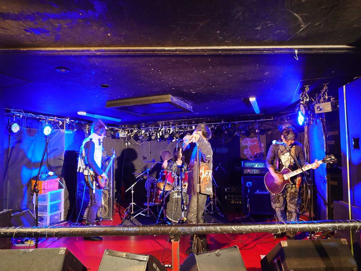 xjapan_yuki's tweet photo. 2026 5/24  Red Dragon
『あ・き・ら・め・る・な  其の５８』

　Cross My Pain

今池遊覧音楽祭から19日が過ぎてからの再び🔥

終始PERFECT🤘

メンバーの方々、お疲れ様でした！！

今回もヤスハルさんと乾杯🍻出来て良かった！！
何気にテキーラを頼んでたのにはビックリ🫨

次回はJasonsで！！ https://t.co/zTnKPL6xul