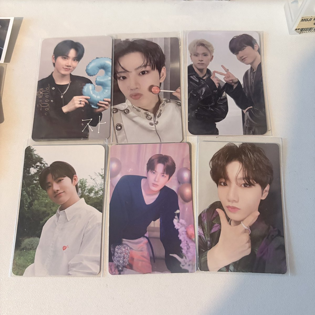 hedlovedy's tweet photo. ขออนุญาตโล๊ะของ ฝากรีหน่อยนะคะ 🙏🏻🥹

การ์ด ทั้งเซ็ต 
100

ค่าส่ง 35 ฿ ems (เหมา)
 #ตลาดนัดtreasure #ตลาดเด็กสมบัติ https://t.co/Cuv9PxCQ3A
