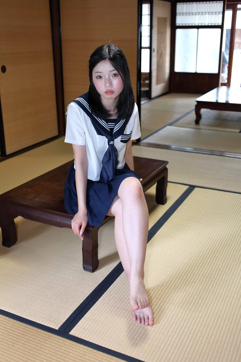kazu1967hiro's tweet photo. 202605    
model：せんりちゃん♪⑦
@senriii7676 

EF40mm F2.8 STM                                             
#ポートレート #制服美少女 
#古民家 #セーラー服 #mate+撮影会 https://t.co/gaNIpQAiuS