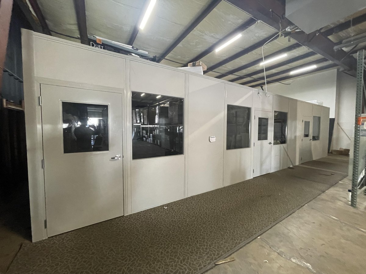 LuisFaModular's tweet photo. Modular building construction revolutionizes how we think about space! 🏗️ Imagine adapting your office or home in real-time to meet changing needs. What if rearranging your space was as easy as moving furniture? Share your thoughts! #ModularConstruction #InnovativeDesign https://t.co/PbzDMlBpv3
