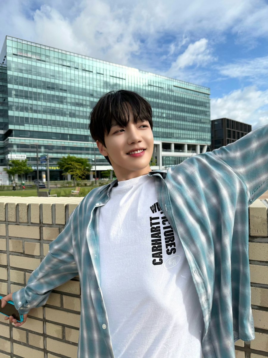 pacanix's tweet photo. 🤍💚🩵 https://t.co/LPQQ2j7UT4