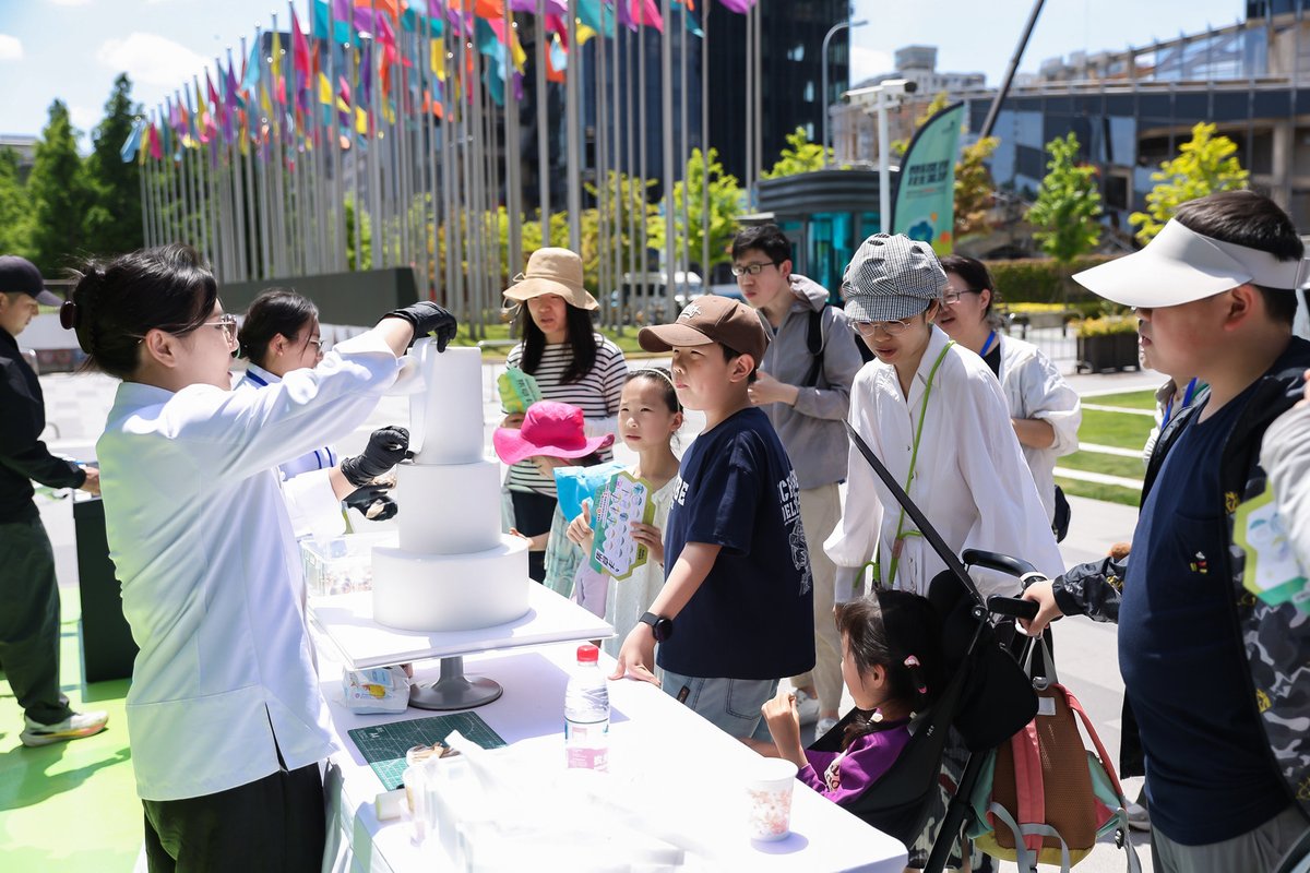 WorldSkills2026's tweet photo. The Skills Fair at the #WorldSkillsMuseum was a hit! To celebrate International Museum Day, 800+visitors explored 20+ interactive booths. From flying drones &amp; sci-fi exoskeletons to DIY popcorn machines, we are so ready for WorldSkills Shanghai 2026 this September! @WorldSkills https://t.co/UR4HsNw26L