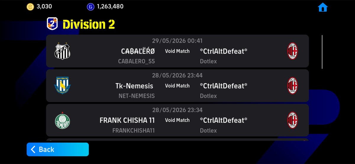 philly_cl's tweet photo. @play_eFootball Konami explain this https://t.co/KMciPRmzHF