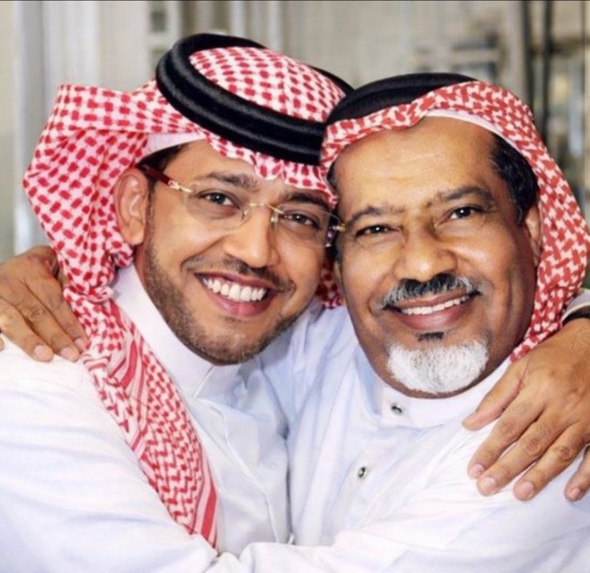 Abb3oud's tweet photo. @AzizbagBag #ساعه_استجابة @AzizbagBag
اللهم ارحم والد #عبدالعزيز_أحمد_بغلف رحمةً واسعة، واغفر له واجعل قبره روضةً من رياض الجنة، اللهم أنر قبره وأكرمه بعفوك ورضاك يا أرحم الراحمين.
اللهم اجزه عن إحسانه وخيره خير الجزاء، واجعل ذكراه الطيبة ودعواتهم له نوراً ورحمةً لا تنقطع
... https://t.co/CWObyEre9R