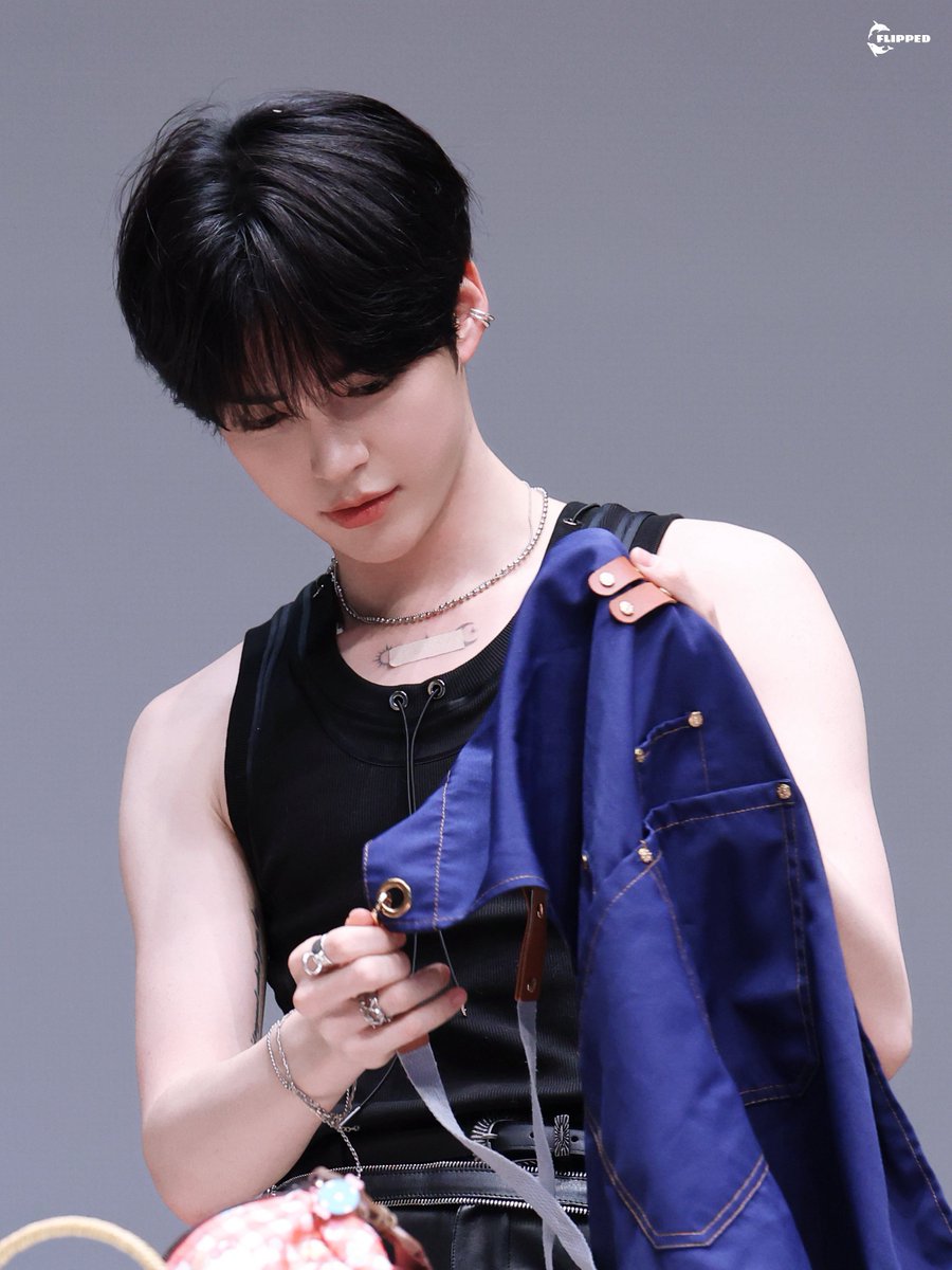 깨눈이 tweet media