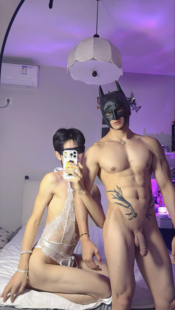 3q0eqmu8ut61628's tweet photo. 我的最爱😍后入没有之一 https://t.co/mzEVT93dkO