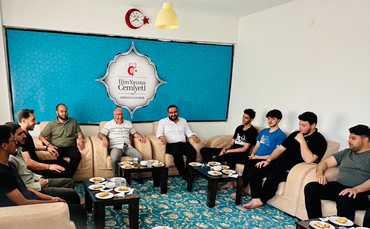 adiyamaniyc's tweet photo. İYC Adıyaman'da Bayramlaşmak Kardeşliğin tesisine giden bir yoldur.
Kurban Bayramımız Mübarek olsun https://t.co/6lQGh8sglM