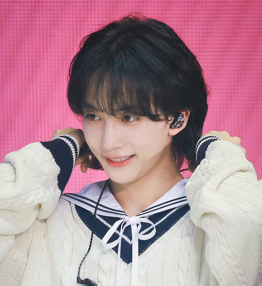 miu tweet media