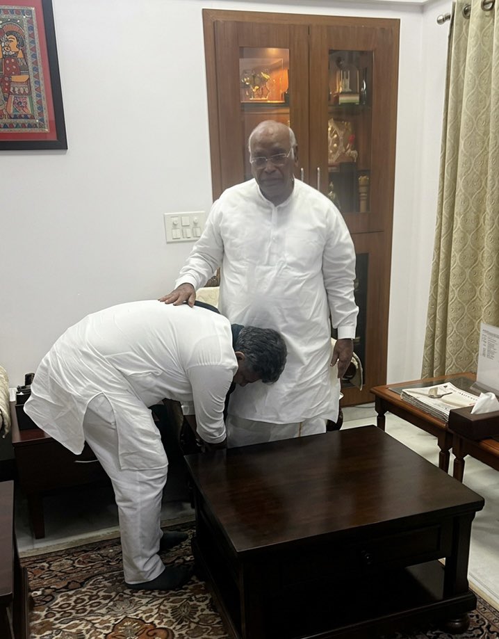 DK Shivakumar tweet media