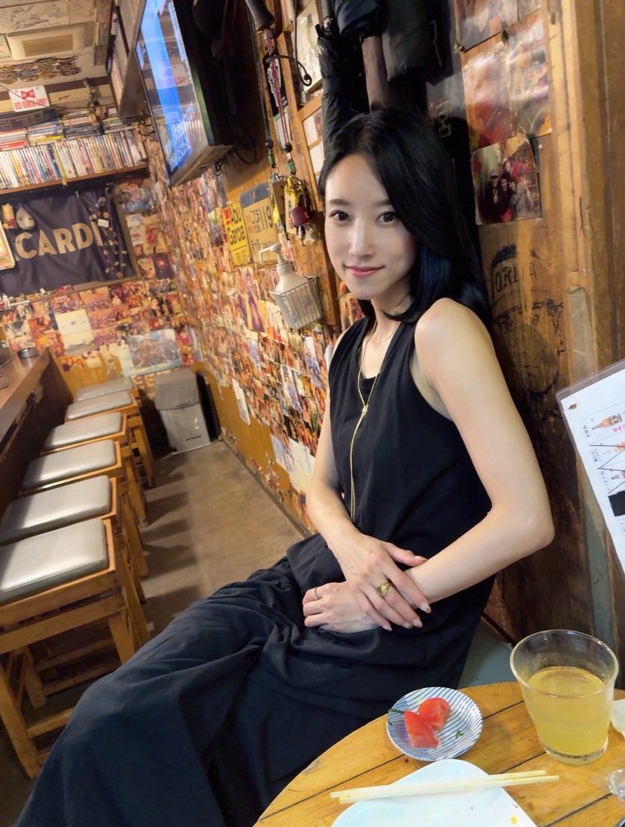 Marie69Y's tweet photo. 金曜日！お疲れ���♡ https://t.co/iKkGl5YNik