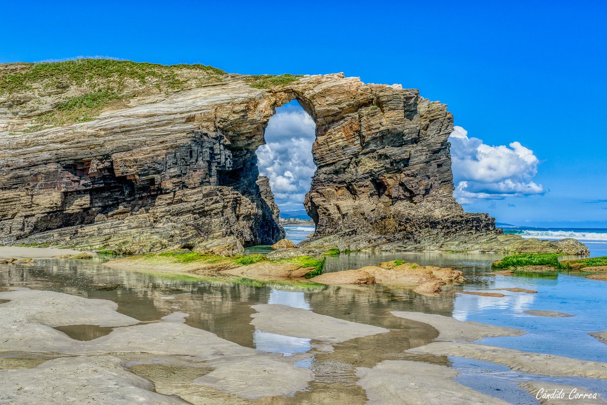 Candidotw's tweet photo. Playa de las Catedrales #Ribadeo https://t.co/6c73PQfxfb