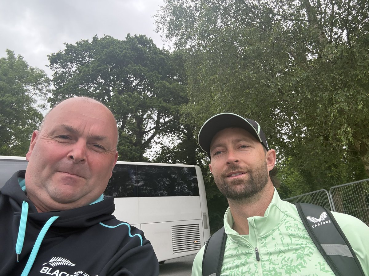 davmacfc's tweet photo. A stylish batsman and Devon Conway https://t.co/4TBnb9FZOE
