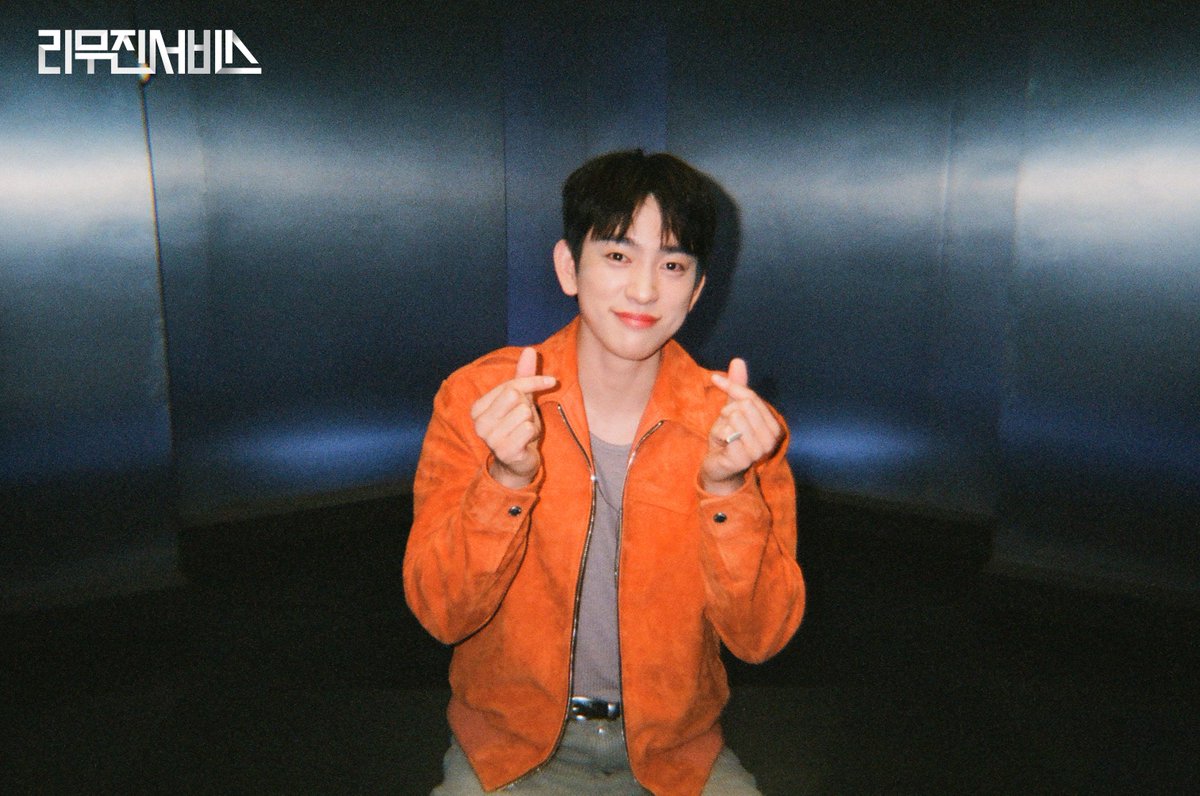 리무진서비스 tweet media