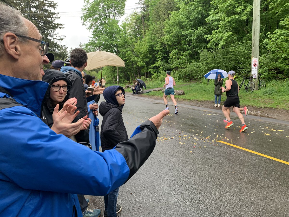 rawlsonking's tweet photo. It was fun to join Prime Minister Mark Carney, Joseph Cull and the rest of the neighbourhood to cheer on marathoners in Rockcliffe Park during 2026 Tamarack Ottawa Race Weekend! https://t.co/AkYtTMU4y2