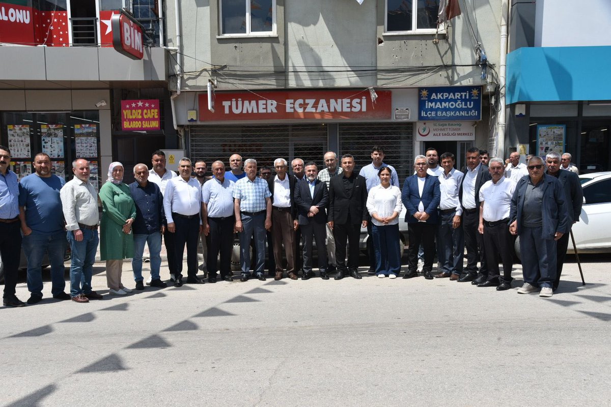 Tamer_Dagli's tweet photo. İmamoğlu İlçe Başkanlığımızı ziyaret ederek İlçe Başkanımız Sayın Hidayet Doyduoğlu ve kıymetli teşkilat mensuplarımızla bir araya geldik, bayram sevincimizi paylaştık. @akpartiadanail 

Rabbim muhabbetimizi, kardeşliğimizi ve dayanışmamızı daim eylesin. Tüm teşkilat mensuplarımıza gönülden teşekkür ediyor, bir kez daha Kurban Bayramı’nın ülkemize, milletimize ve İslam âlemine hayırlar getirmesini diliyorum. @Akparti