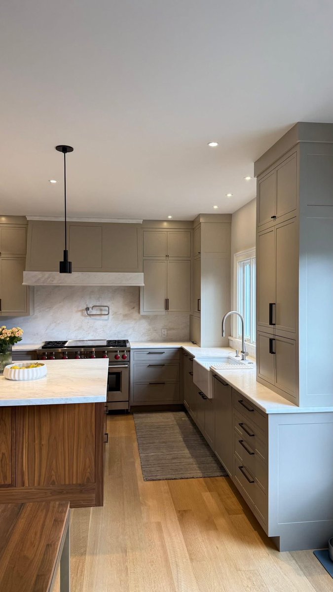RenovaBuild's tweet photo. ✨A great remodel comes to an end.

✅ Great results last for years.

That’s why it’s important to focus not only on how a kitchen looks today, but also on how comfortable, practical, and reliable it will be for everyday use long after the project is completed.

#KitchenRemodel https://t.co/rnXyET3jLo