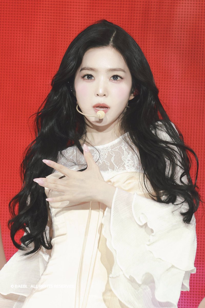 Always_likeU43's tweet photo. 무슨 일이 일어나고 있나요? https://t.co/9NksPwMben