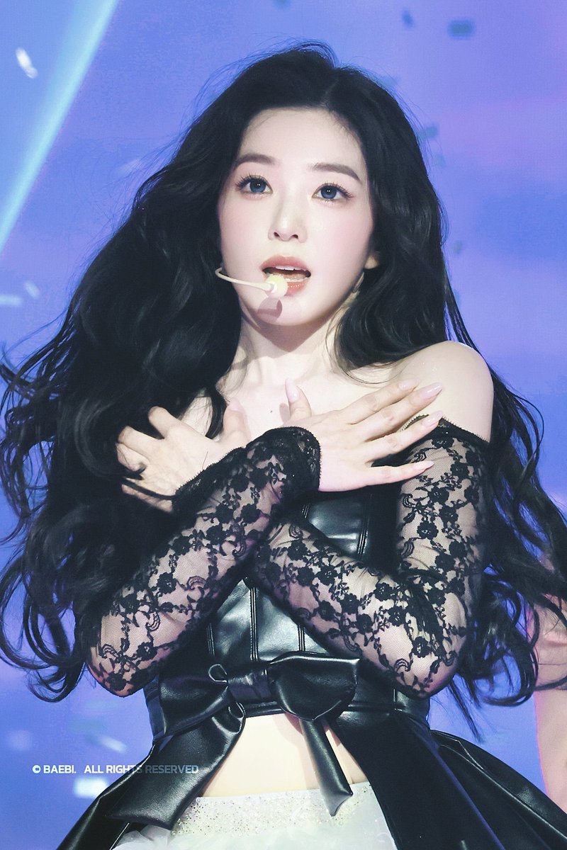 Always_likeU43's tweet photo. 무슨 일이 일어나고 있나요? https://t.co/9NksPwMben