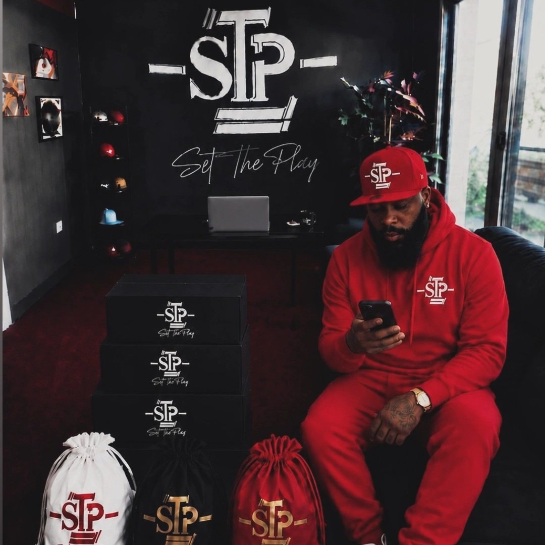 SetThePl4y's tweet photo. #SetThePl4y., #sTp .. #SetThePlay  …..   🎧…,📸Fashion &amp; Hiphop 🗞️
… 𝑻𝒉𝒊𝒔 𝑯𝒆𝒓𝒆 𝑰𝒔 𝑾𝒉𝒂𝒕 𝑽𝒊𝒔𝒊𝒐𝒏𝒔 𝑫𝒐  📌 #Pasadena #LosAngeles  #Lasvegas #Compton #bayarea  #SanDiego. @SetThePl4y https://t.co/GC4dC93HN4