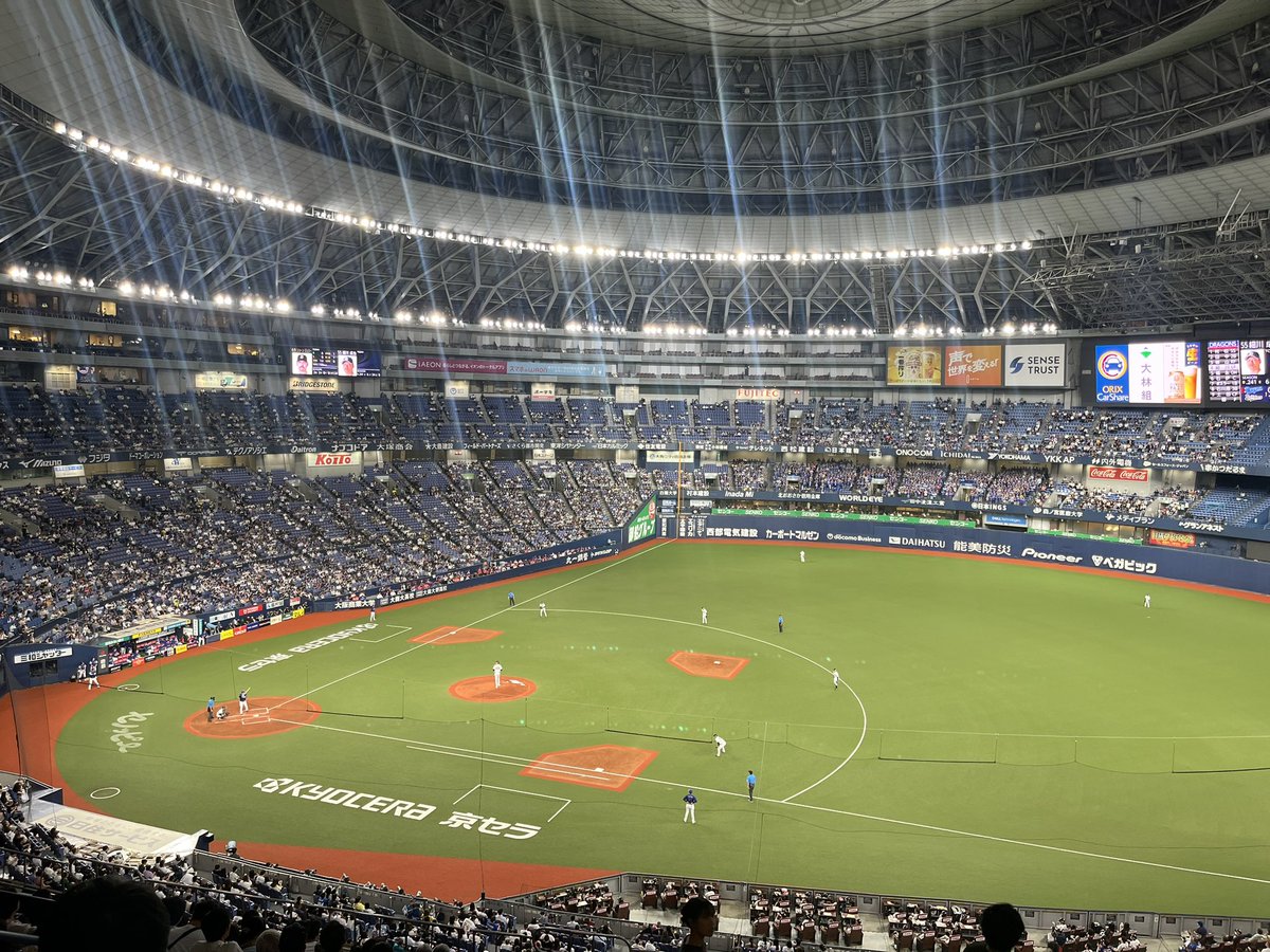 makube06's tweet photo. 野球見に行ってまーす https://t.co/rvB595JreS