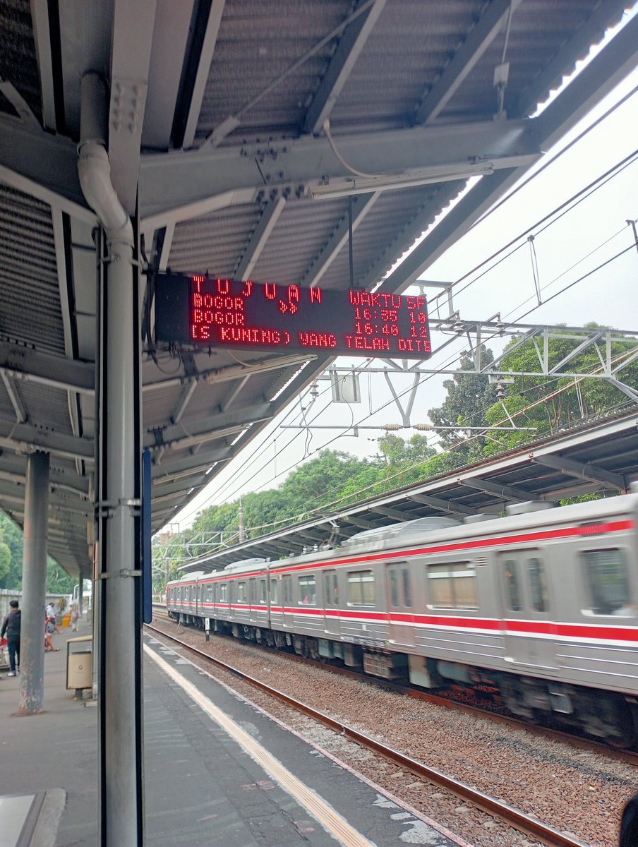 anta150909's tweet photo. Jam segini udah di stasiun
Ahhh nikmat dunia mana lagi yang kau dustakan wahai manusiaaa yang gak punya hati 🙏🙏🙏 https://t.co/xuab90WaOo