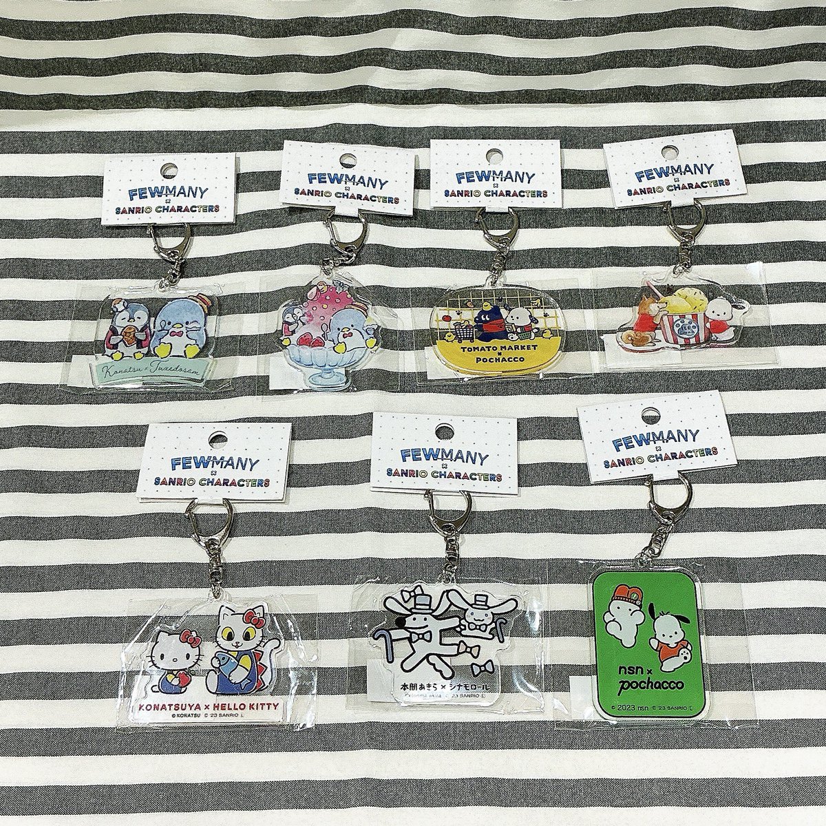 popspace_shop's tweet photo. 【FEWMANY×SANRIO CHARACTERS】
💫 商品再入荷情報 💫

人気アーティストとサンリオキャラクターの
コラボ商品が再入荷いたしました🎉🎉

・アクリルキーホルダー
・フラットポーチ

ぜひ、あわせてご覧くださいませ🎈
#FEWMANY
#SANRIOCHARACTERS https://t.co/3vBru622hW