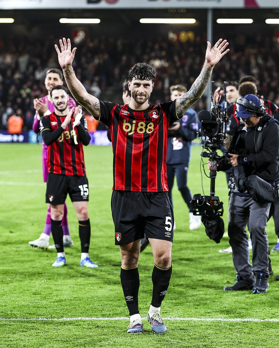 brfootball's tweet photo. Marcos Senesi will join Tottenham on a four-year deal following the expiry of his Bournemouth contract in the summer, per multiple reports https://t.co/KIjEtPIto0