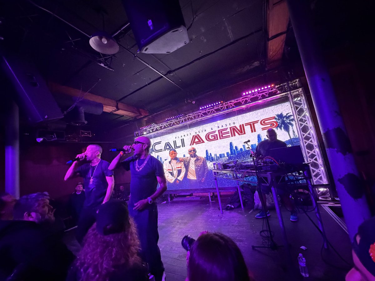 DestructLA's tweet photo. ๐๏ธ
Now who the f*ck said the West cantโt rock
Peace to the Gods ๐๐ฝ #caliagents
Salute to 25 years of #HowTheWestWasOne ๐ซก
A true classic that I been a fan of since I was 14. This album means alot & opened my perspective on this emcee sh*t. Big up @planetasia x @SolefatherRasco https://t.co/PJ3xhQCvnh