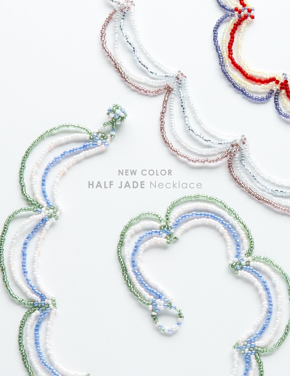 designsix's tweet photo. 繊細で可憐な印象のえり型ネックレス、HALF JADE NECKLACEに初のマルチカラーが登場🌈
やさしいペールトーンからビビッドカラーまで、スタイリングしやすい全4色が加わり、カラーバリエーションがさらに豊富になりました。

▼購入ページ
https://t.co/ybxQd995ND https://t.co/uAIlRZI4Dr