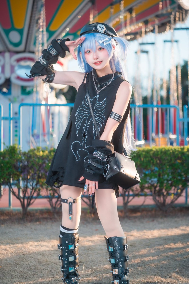 yuzuki_ebi00's tweet photo. cos 
vspo! 💀⛓
．
．
．
photo @P0npOn21 さん
#ラグコス https://t.co/VnxuaoOnyo