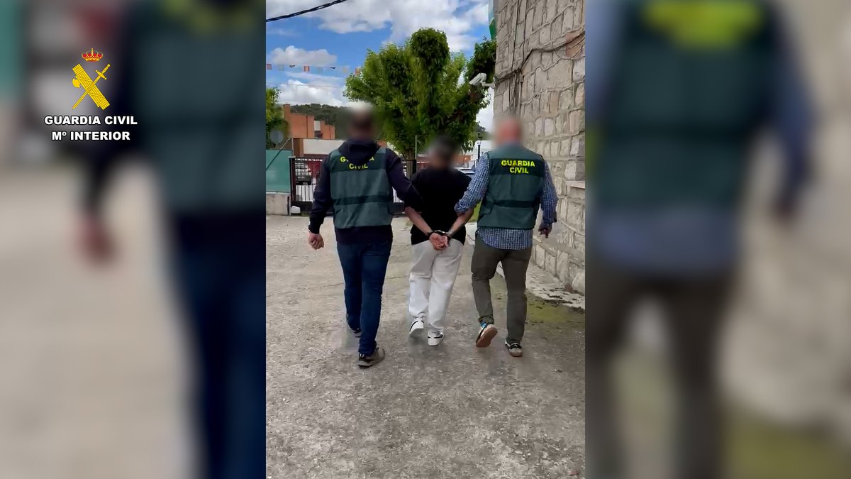 Guardia Civil tweet media