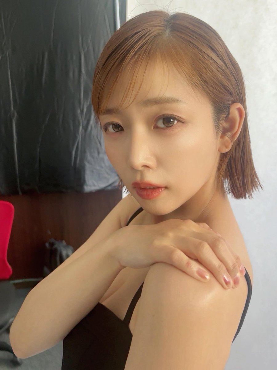 紗倉まな