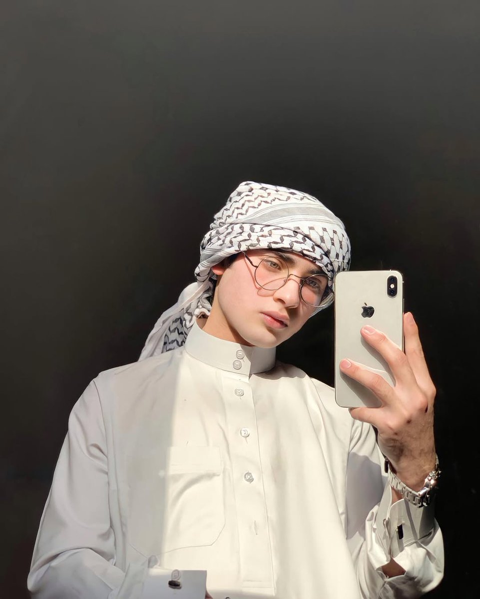 شاہ میر 👑 tweet media