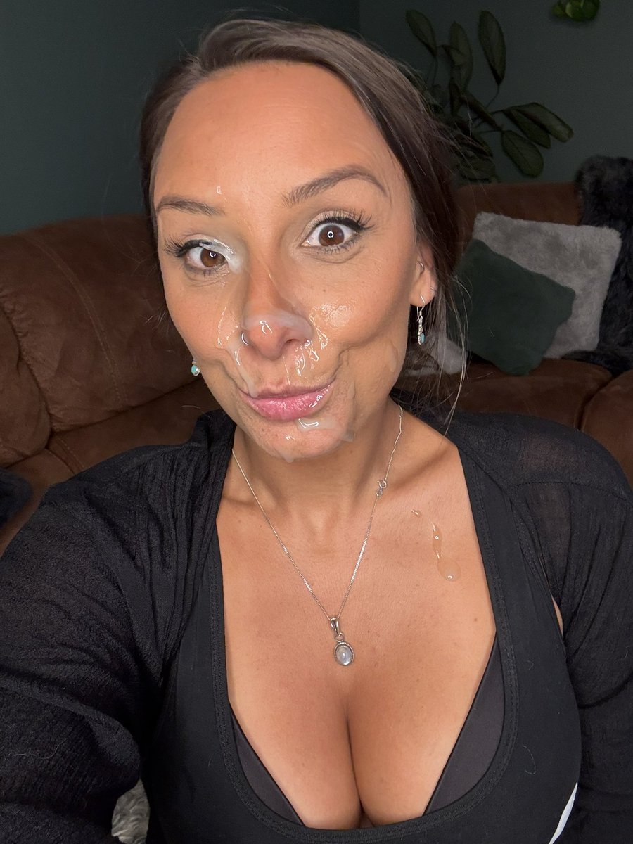 Mariah_Leonne's tweet photo. FACIAL FRIDAY!

My favourite day. https://t.co/sZ5DTg12cw