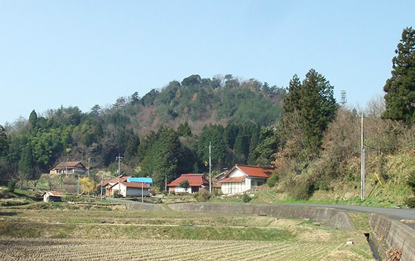 ohohnyan's tweet photo. 赤城（島根県川本町）

小笠原氏・温湯城の出城として機能したが、毛利氏によって攻略された。

#島根県 #川本町 #城跡 https://t.co/EzrIUXlJfn