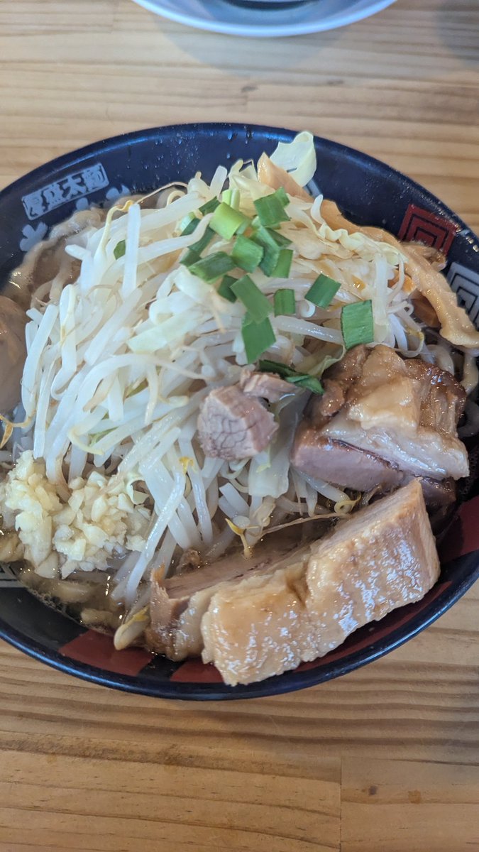 海月。 tweet media