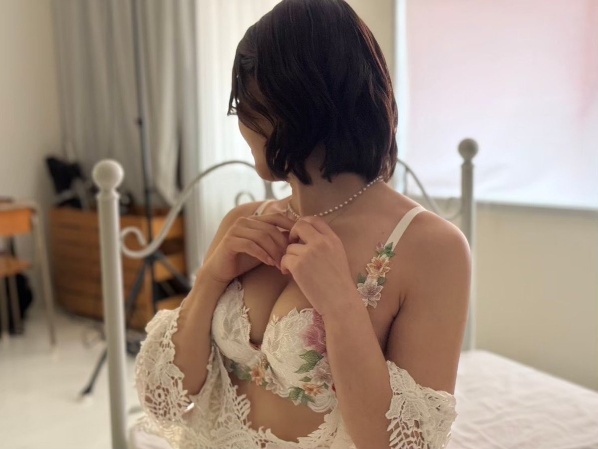 JapaneseEmily's tweet photo. A few professional pictures I took in Japan 🇯🇵 https://t.co/Hxq60lKcoC