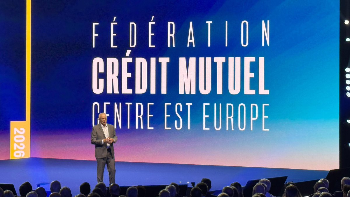 MANCANETAlex's tweet photo. Fier de participer à #Strasbourg, 🇪🇺 à l’Assemblée G. de la Fédération centre est de @CreditMutuelAF 

Un temps fort du mutualisme réunissant plus de 6 000 participants, avec l’intervention de @MartinSchulz, et @BaalDaniel des valeurs d’engagement de solidarité et de proximité https://t.co/egSHg40nfJ