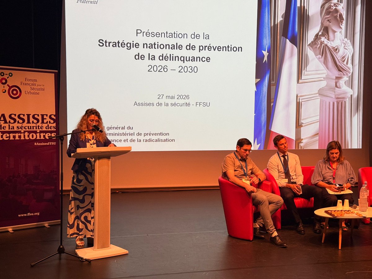 VigiRep_Gouv's tweet photo. A l'occasion des Assises de la sécurité des territoires organisées par @ffsunews, @MIRALLESMP a présenté les objectifs de la nouvelle Stratégie nationale de prévention de la délinquance. L’État est aux cotés de tous les acteurs locaux engagés pour la sécurité de nos concitoyens. https://t.co/9XeMDIj68z