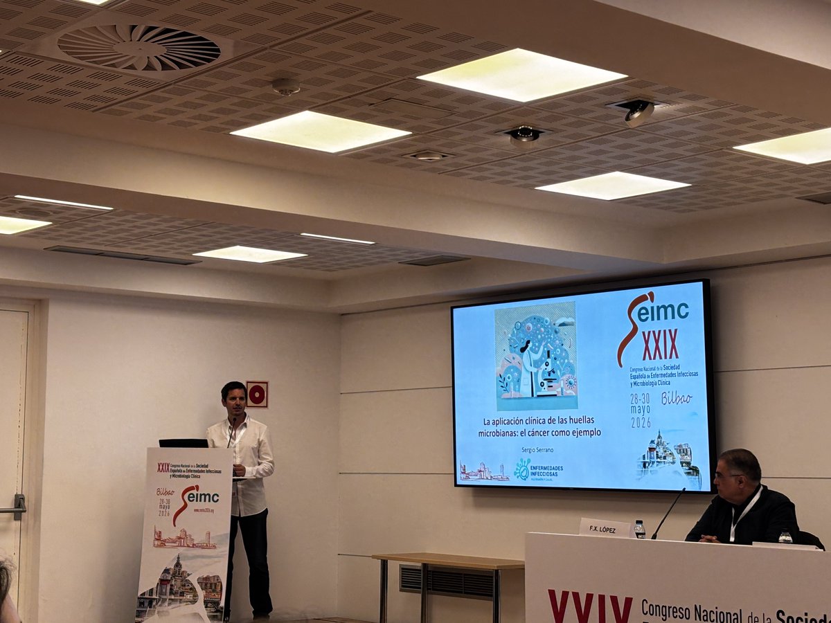 GEMBIOTA_SEIMC's tweet photo. Comenzamos con @serranovillar, abordando aplicaciones clínicas del microbioma en cáncer, desde la búsqueda de biomarcadores diagnósticos a dianas terapéuticas.

#CongresoSEIMC2026 https://t.co/xSVqYW9qJY