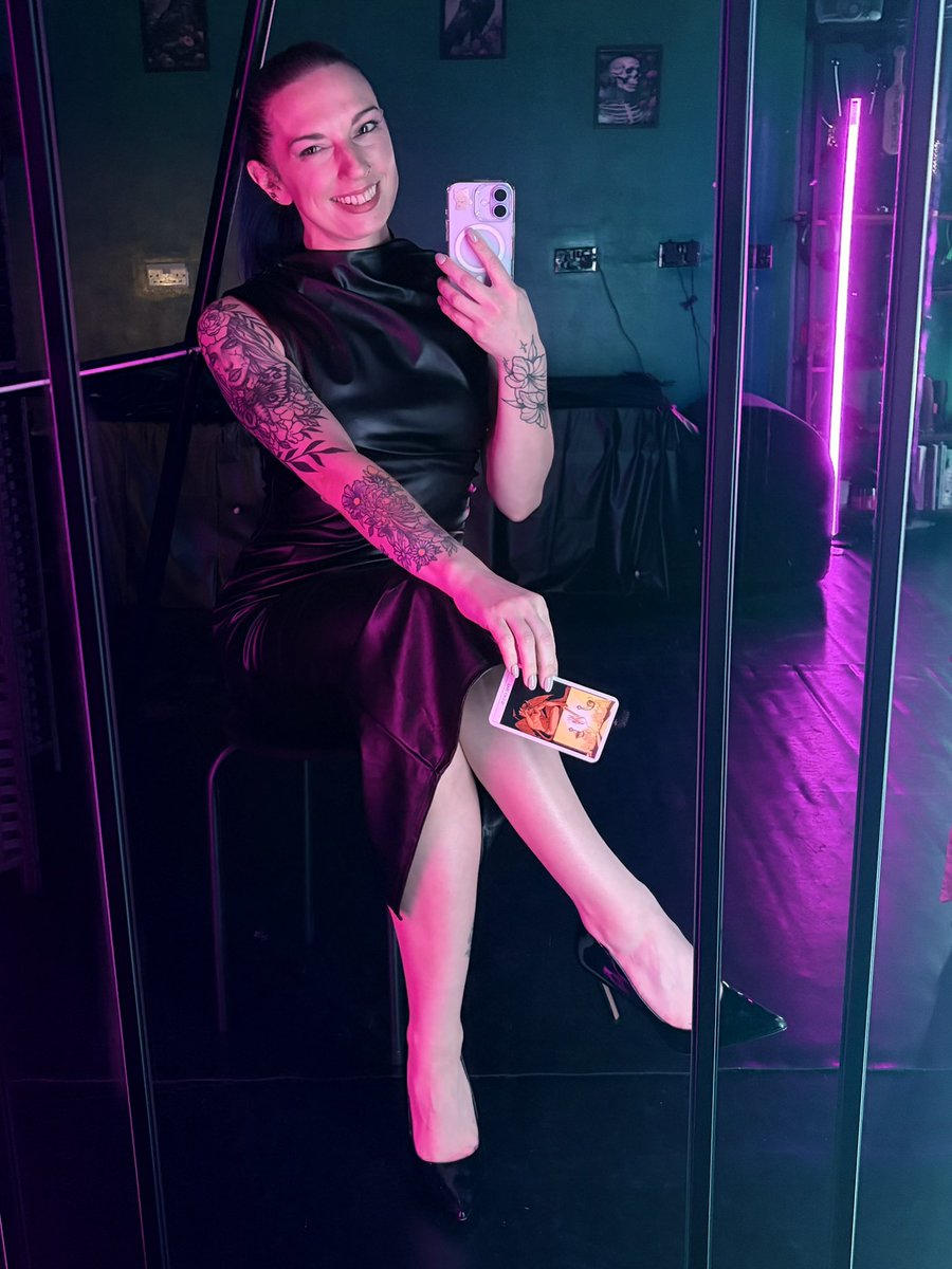 Miss Masha Blues tweet media