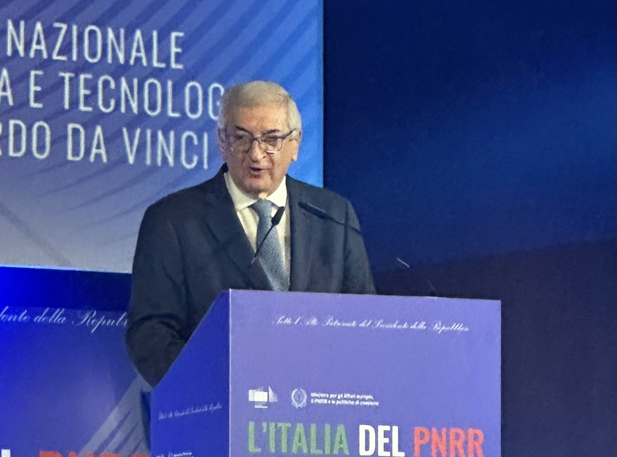 fpcapone's tweet photo. 📍 Ieri a #Milano per l’evento dedicato a “L’Italia del #PNRR”, bilanci e prospettive con il Ministro per gli Affari Europei e il PNRR @TommasoFoti, il Ministro del Lavoro e per le Politiche Sociali Marina Calderone, il Ministro della Pubblica Amministrazione @Paolo_Zangrillo. https://t.co/OMEyFIiLU6