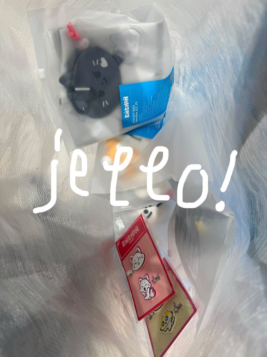 jelloboox's tweet photo. pls retweet 🥹🍀

ขาย / หิ้วแล้ว 🌷📦

🦦 plush keyring 730 บาท
— kishu มี 2 ตัว

🧺 hair pin 400 บาท
— wonchu
— kishu 

ของถึงไทยวันที่ 10 ส่งของวันที่ 12 

📦 ค่าส่ง 50 บาท / นัดรับได้ค่า

dm ได้เลยค่า⭐️

#ตลาดนัดenhypen #ตลาดนัดเอนไฮเพน https://t.co/PxFM7wGd5i
